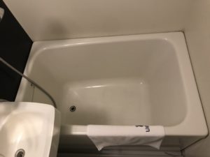 ホテルリブマックス新大阪駅前　風呂＆トイレ