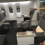 ターキッシュエアライン(トルコ航空)  ビジネスクラス搭乗記(動画有)!オールリクライニング&豪華すぎる食事で快適な飛行機ライフに大満足!